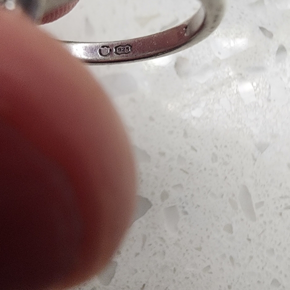 Sterling silver and cz ring - Picture 2 of 2